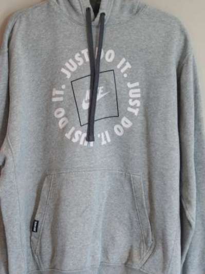 Nike hettupeysa grá (Just do it)