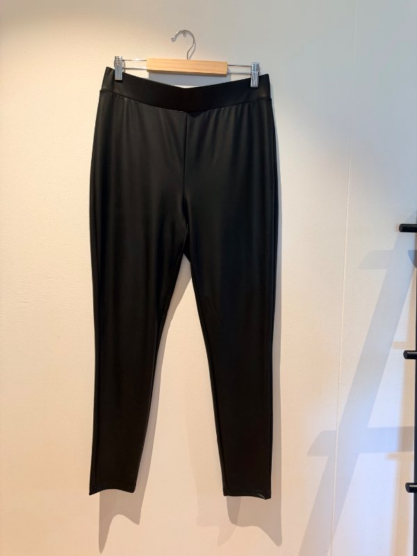 Only Pleather leggings