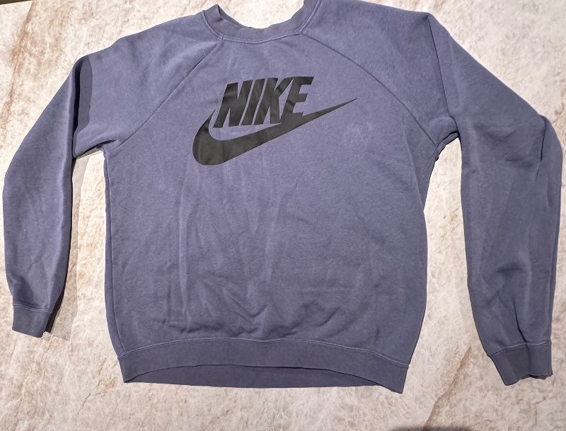 Nike peysa