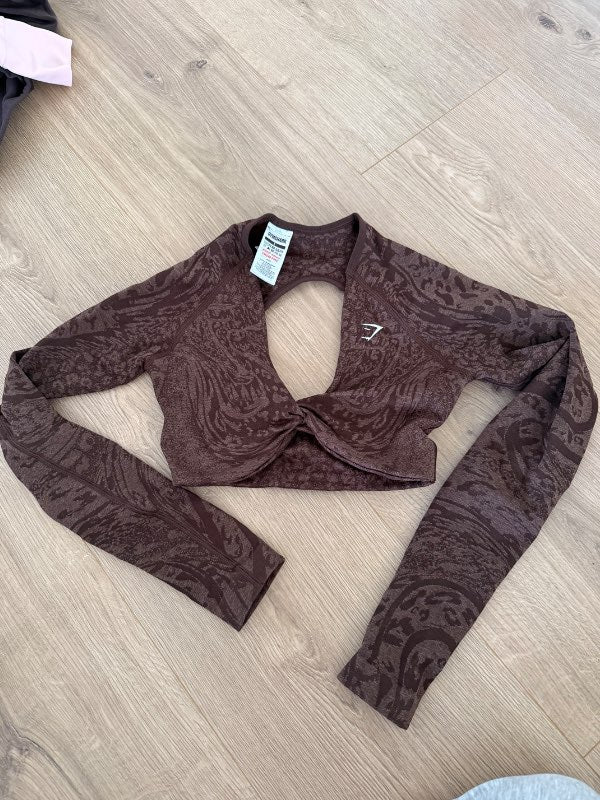Gymshark toppur brúnn