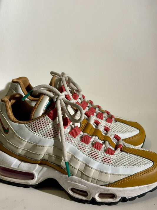Nike skór s.; 37,5