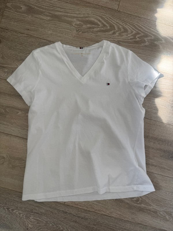 Tommy Hilfiger bolur