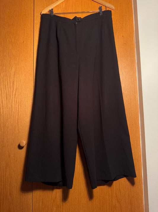 Black wide leg pants