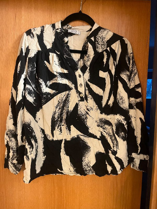 V.Skyrta Love&Divine