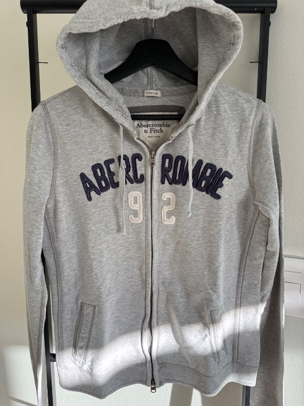 Abercrombie&Fitch grey zip-up sweatshirt