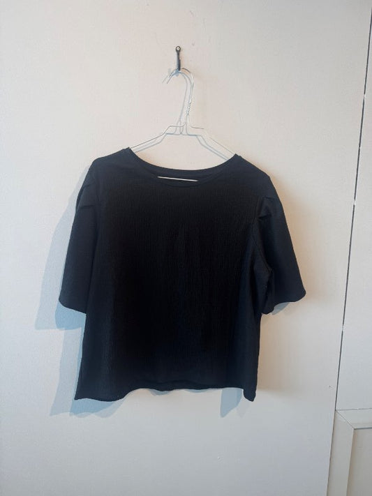 ZARA svartur bolur