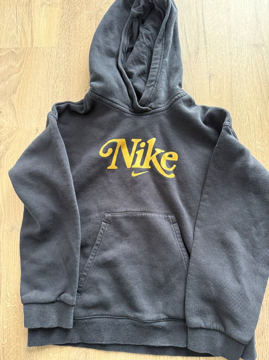 Svört nike hettupeysa gyllt
