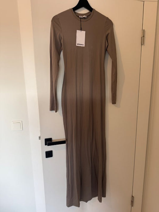 Bershka kjóll síður