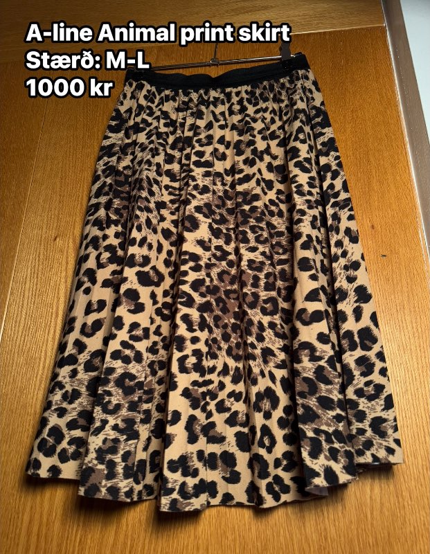 Animal print skirt