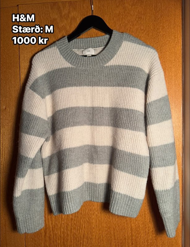 H&M sweater green and white