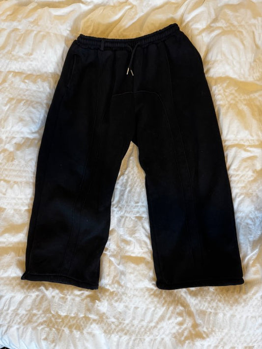 Svartar Joggingbuxur