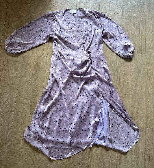 Neon noir lilac dress