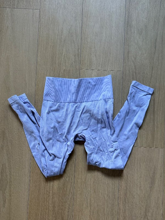 Lilac comfortable leggins