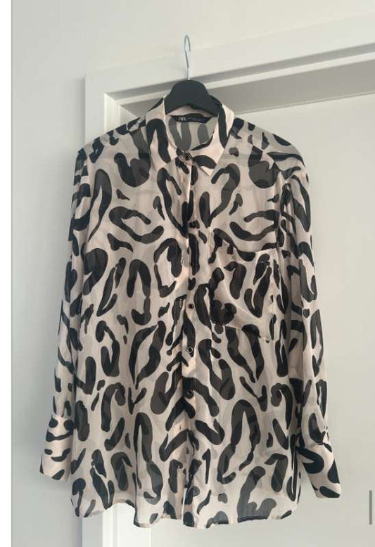 Zara shirt with print