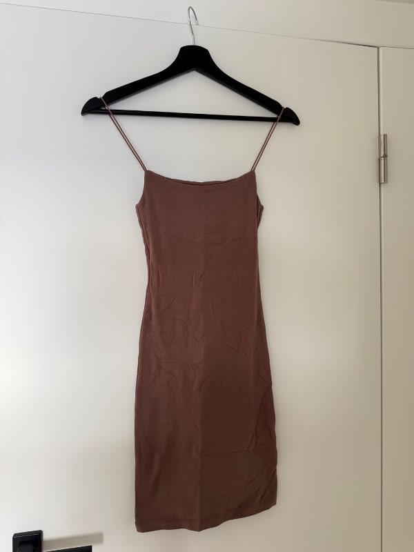 Zara mini brúnn kjóll