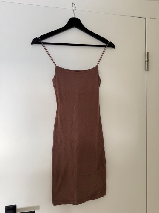 Zara mini brúnn kjóll