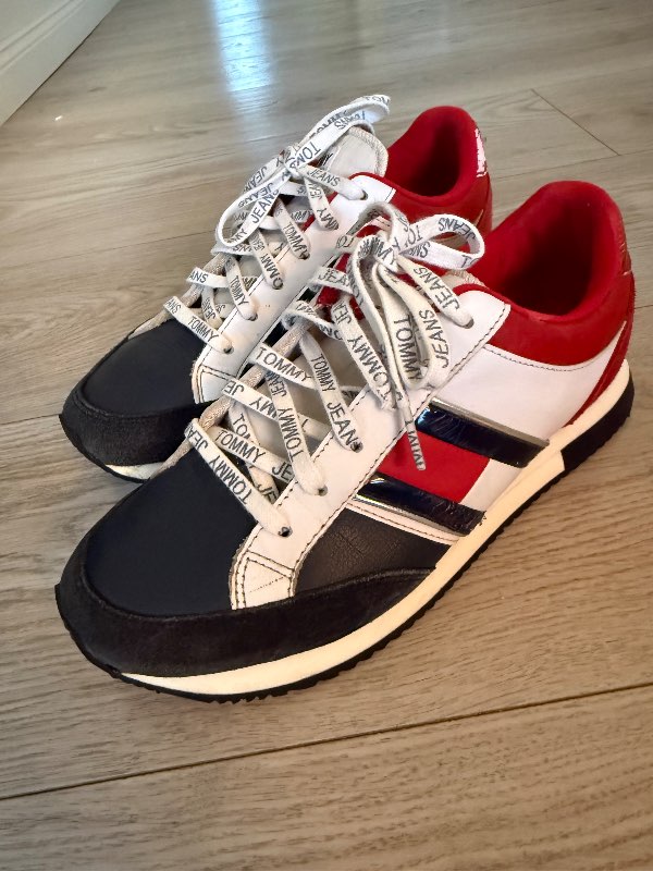 Tommy Hilfiger womens shoes