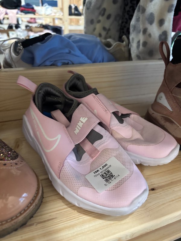 Nike strigaskór
