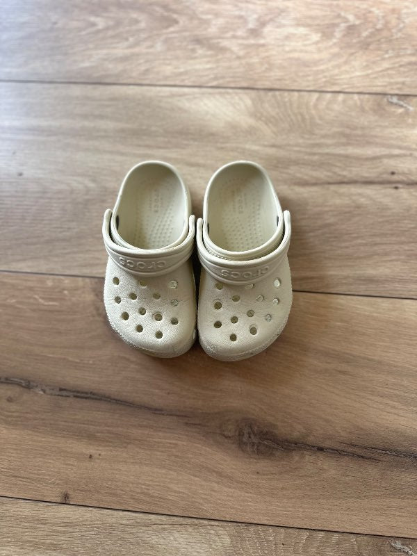 crocs skór