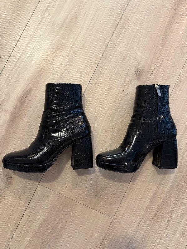 Snakeskin pleður boots