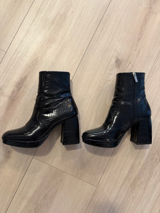 Snakeskin pleður boots