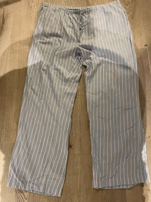 Gina Tricot (Bláar náttbuxur)