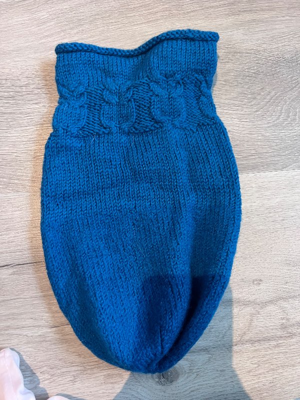 Uglupoki blár