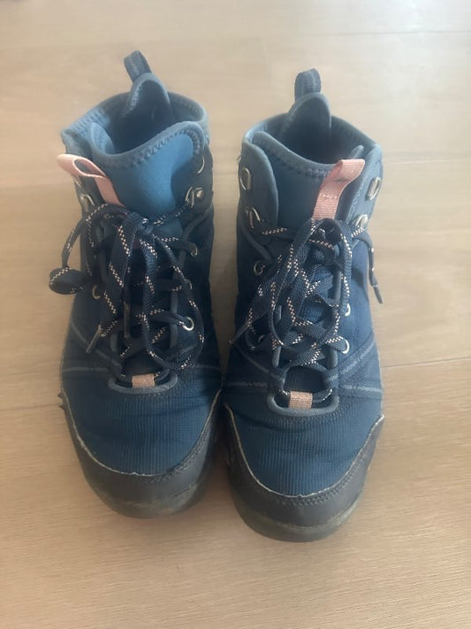 Trekking shoes 38