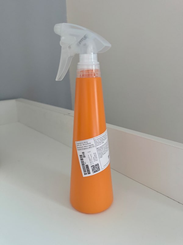 Spray bottle