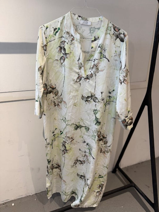 Love&divine kjóll ljós