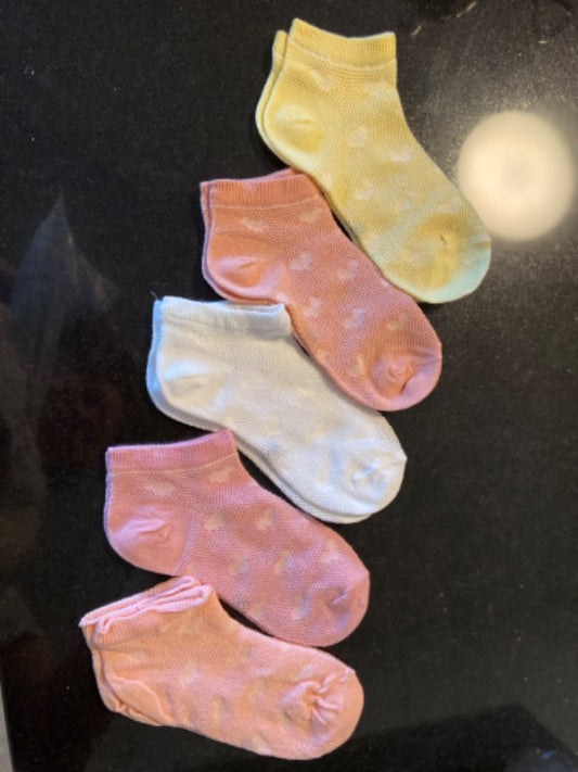 5 soft pairs socks