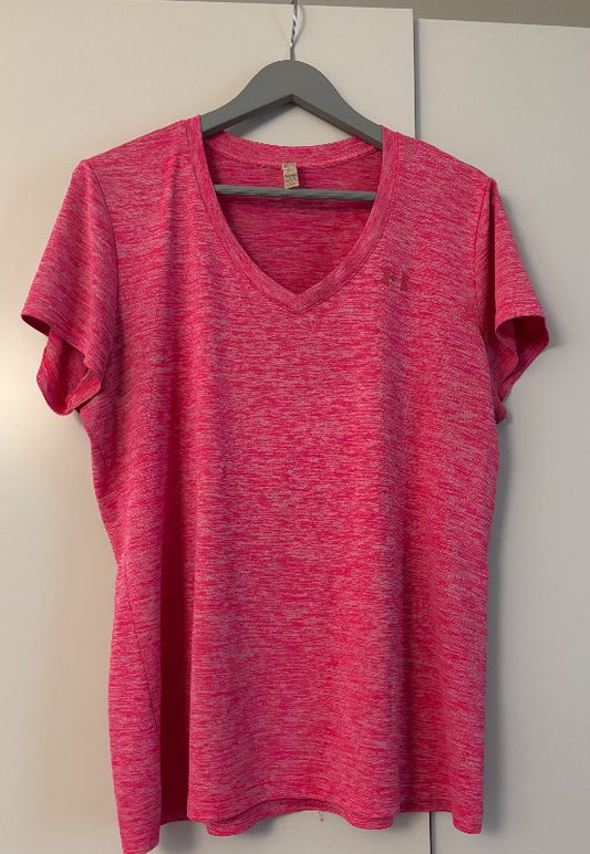 Bleikur bolur “Under Armour”