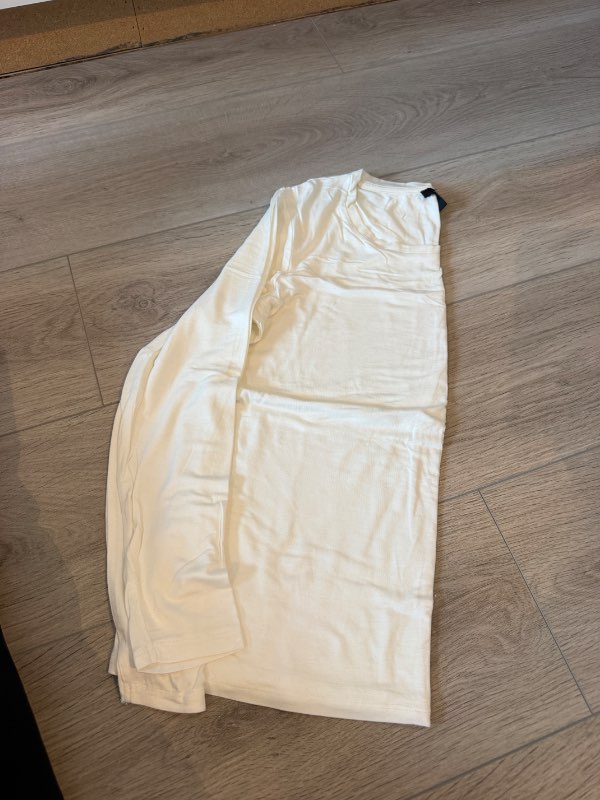 Bolur hvítut síðerma