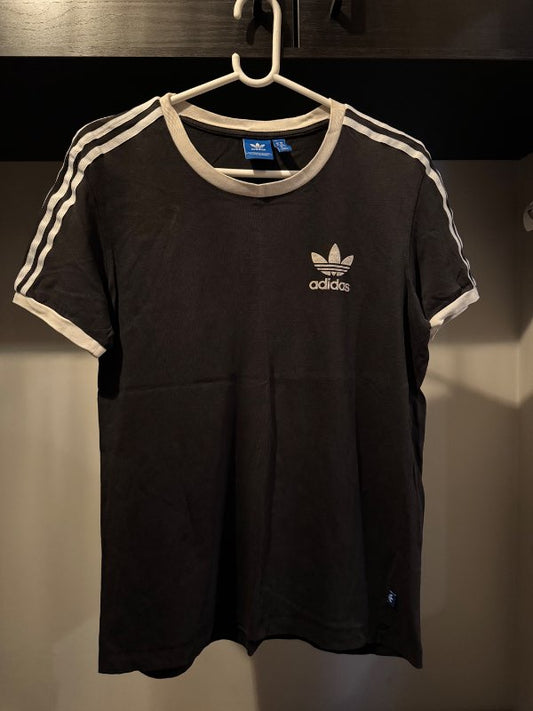 Svartur Adidas Bolur