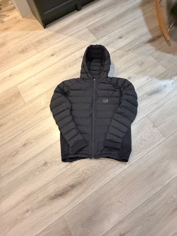 66 úlpa með hettu kk
