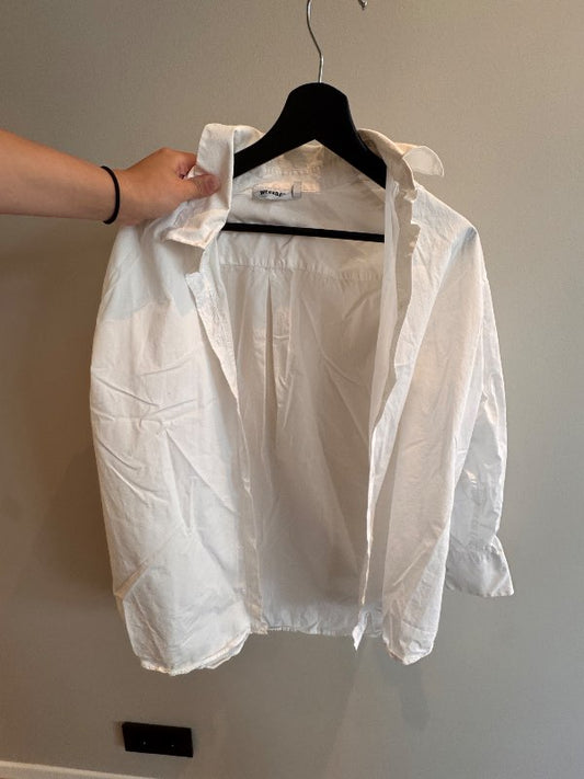 Weekday hvít skyrta