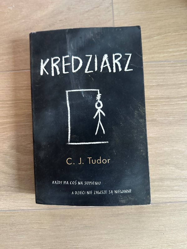 “Kredziarz” book