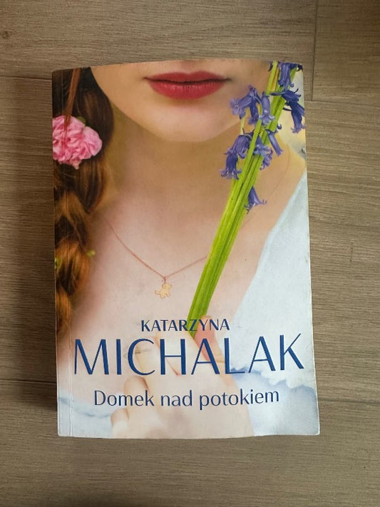 „Domek nad potokiem” book