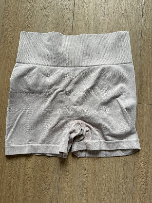 Gym shorts light pink S
