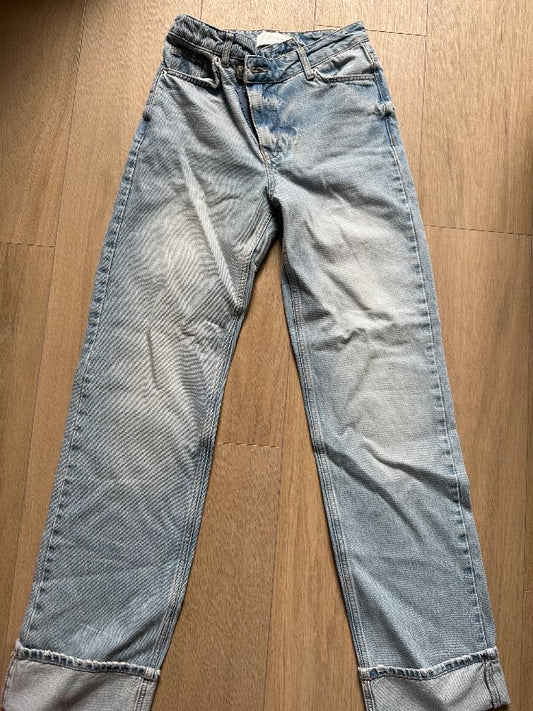 Zara light blue jeans 34