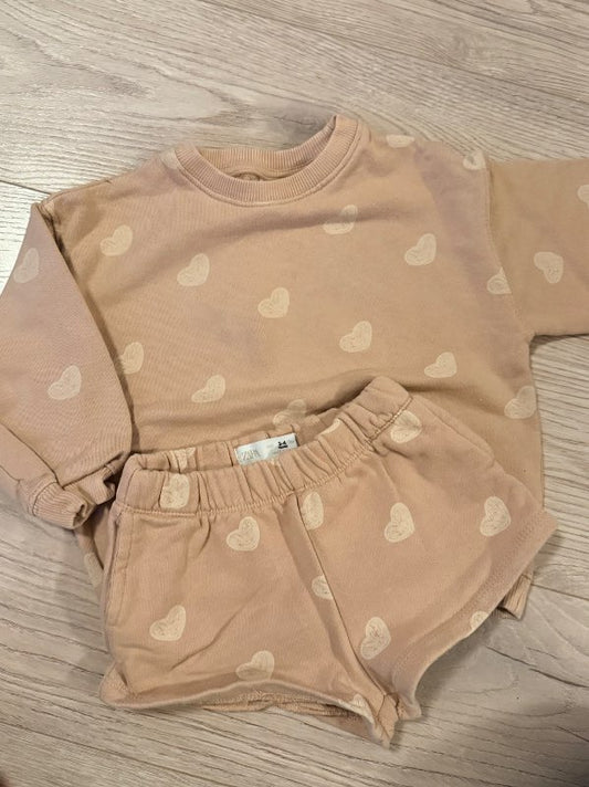 Zara set hjörtu 3-4 ár