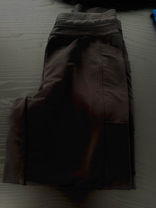 Svartar joggingbuxur