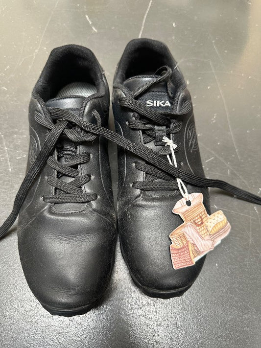 Leather shoes 38