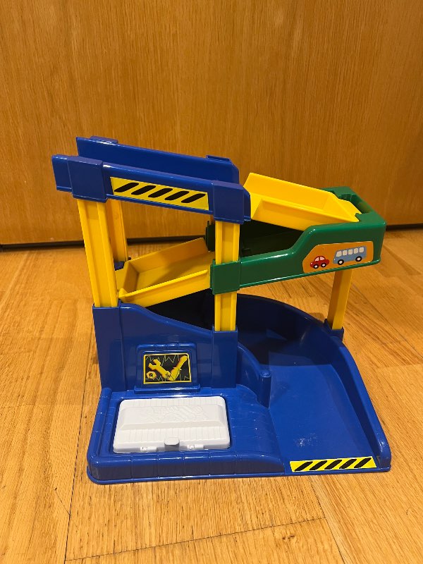 Bílastæði í bílakjallara