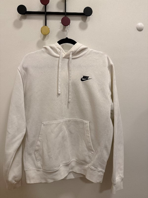 Nike hettupeysa