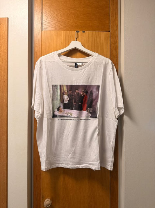HM friends t shirt