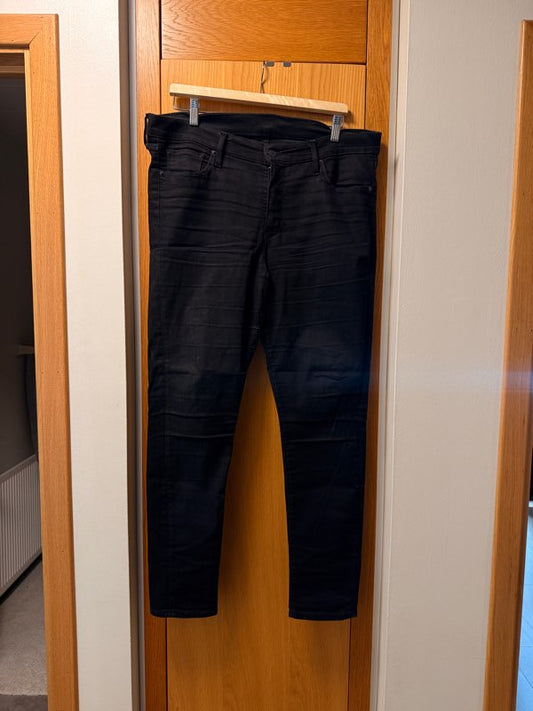 LEVIS black skinny jeans