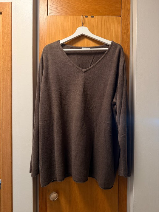 C&A brown sweater