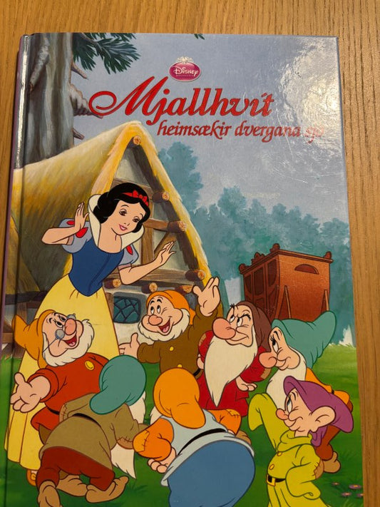 Mjallhvít heimsækir dvergana sjö