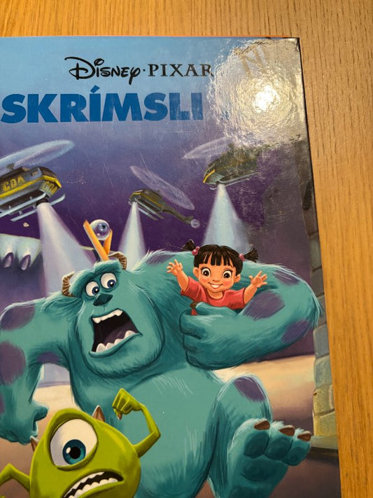 Skrímsli hf